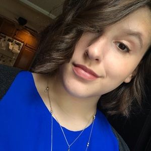 Meet your Posher, Sara